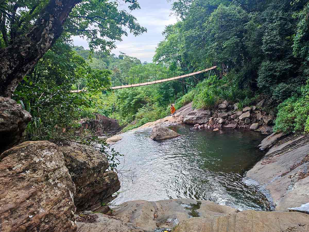 Bambarakiri Ella Waterfall forest surroundings